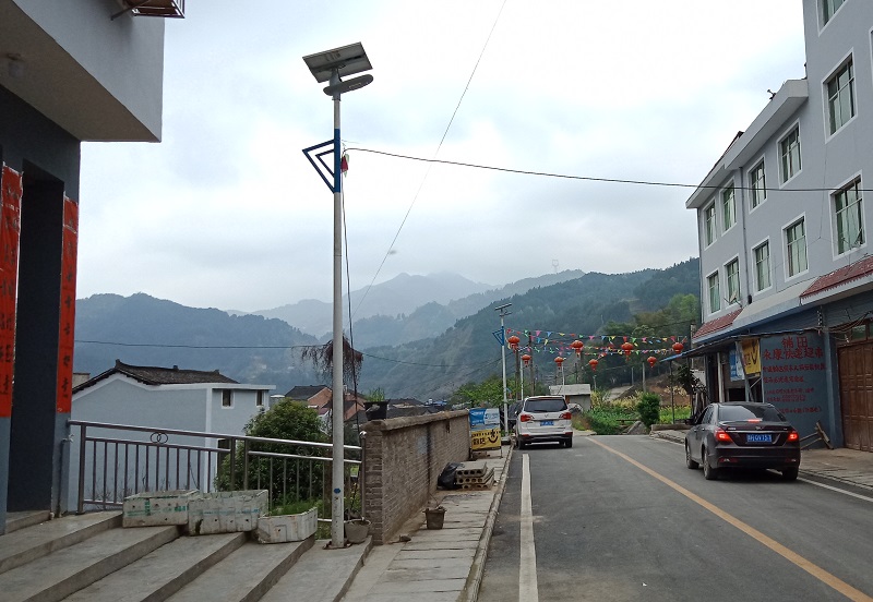 智能控制太陽能路燈實用分析